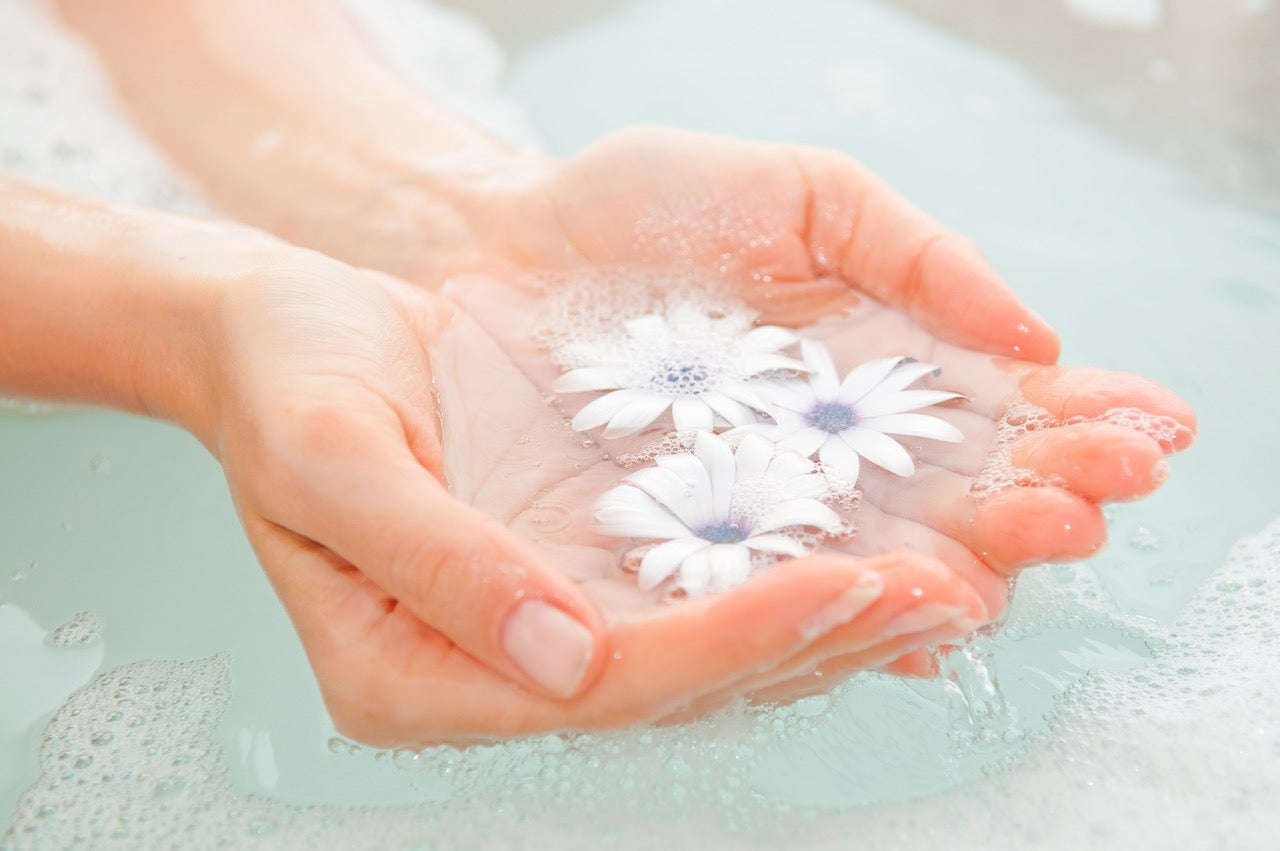 Interview: Ayurvedische Schönheitskunst in Form von Naturkosmetik